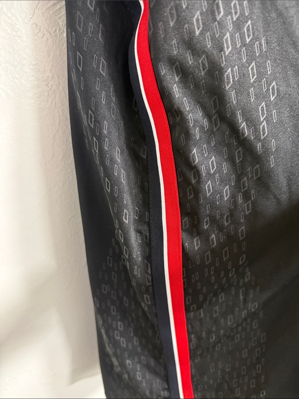 Mercedes AMG Petronas Black Team Shirt with Red & White Accents XL - Picture 3 of 4